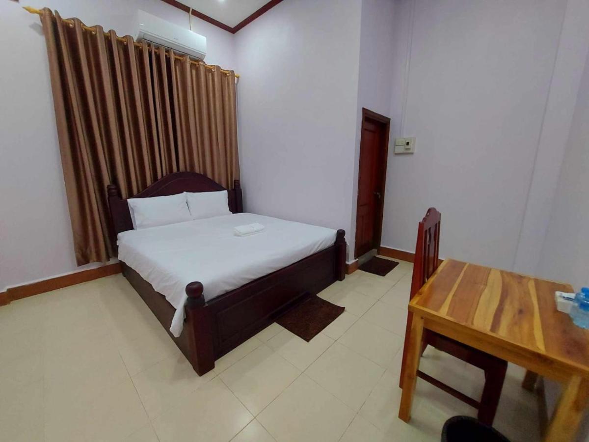 Inthavong Hotel/Guest House Vang Vieng Ngoại thất bức ảnh